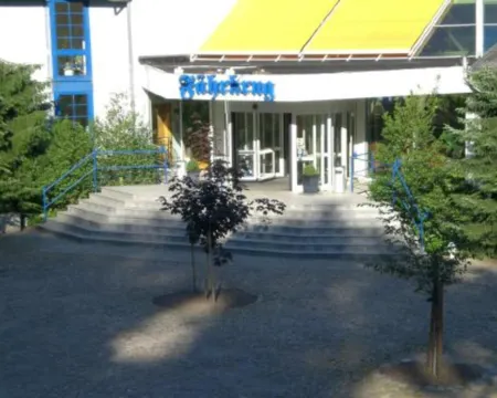 Hotel Fährkrug テンプリーンのホテル