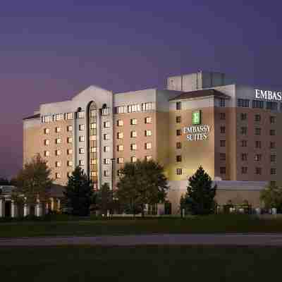 Embassy Suites by Hilton Kansas City International Airport Hotel Exterior