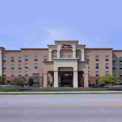 Hampton Inn & Suites Dayton-Vandalia Hotel Exterior