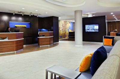 フロントデスク コートヤード・ノックスビル・エアポート・アルコアの写真