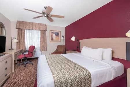 Baymont by Wyndham Stevens Point Отели в г. Стивенс Пойнт