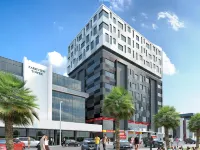MCentral Apartments Manukau Hotels near Rainbow's End Theme Park