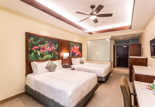 5. 서프라이더 리조..