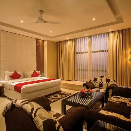 Regenta Inn Embassy