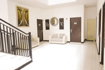 Merr 57 Отели в г. Mulyorejo