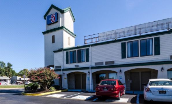 Motel 6 Newark, De