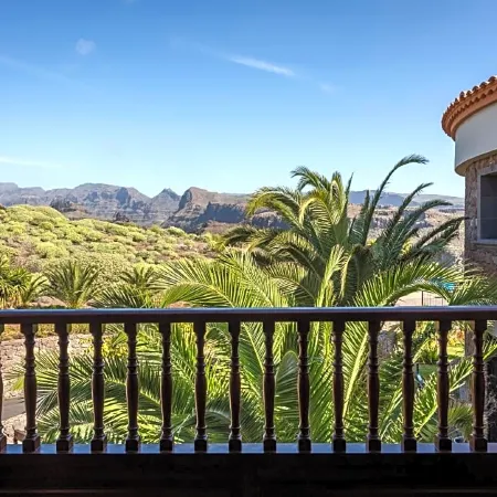 Casa León Royal Retreat