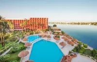 Pyramisa Hotel Luxor - Uima-altaat