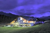 Hotel Tambò Hotels in Campodolcino