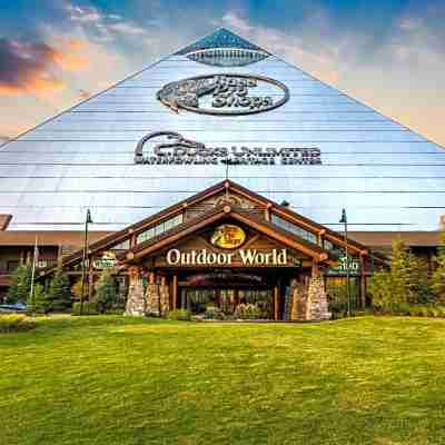 Big Cypress Lodge Hotel Exterior