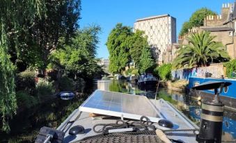 Charming Baby Narrowboat Apsley Marina