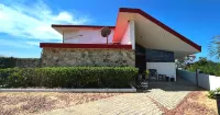 Villa Siempre Domingo Hoteles cerca de Camping El horno del Catrin