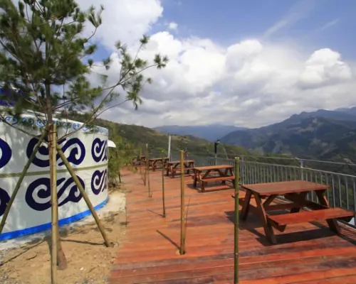 Stream Yurt Campground Hotels near Hehuan Mountain (Hehuanshan)