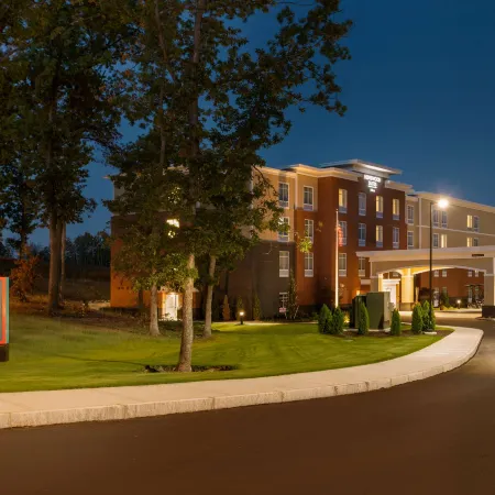 Homewood Suites by Hilton Gateway Hills Nashua