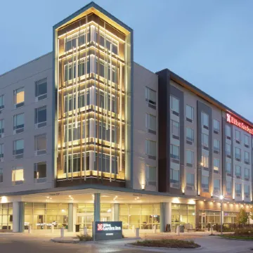 Hilton Garden Inn Omaha Aksarben Village