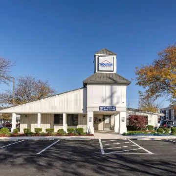 Suburban Studios Mentor - Cleveland Northeast