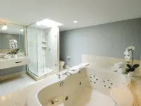 Holiday Inn NIAGARA FALLS - BY THE FALLS by IHG Hotéis em Cataratas do Niágara