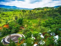 Bravo Adventure Glamping Hotels in Cikidang