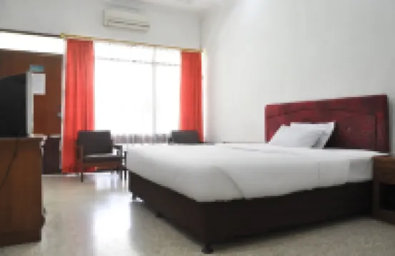 Hotel Aman Karanganyar