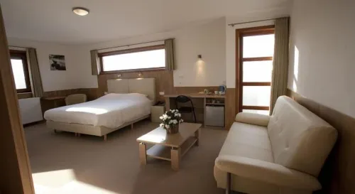Hotel Chamdor Отели в г. Розеларе