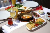 Phellos Suites Boutique Hotel