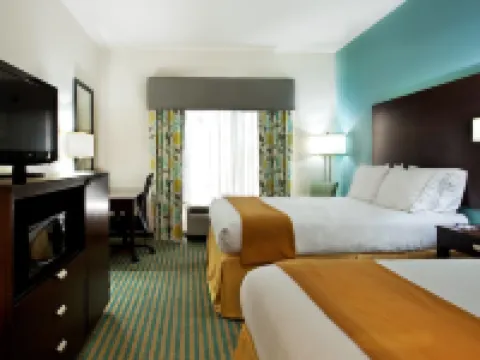 Holiday Inn Express & Suites PICAYUNE-STENNIS SPACE CNTR. by IHG Hoteles en Picayune