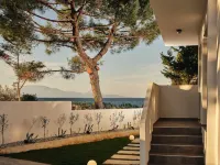 Dolce Luxury Suites Hotels in Amoudi