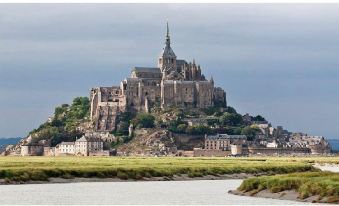 Le Village Insolite Yourte et Roulotte