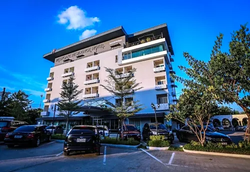 Westgate Residence Hotel Hotels in Bang Bua Thong District