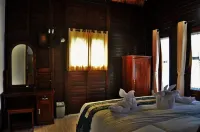 Exotic View Cottage