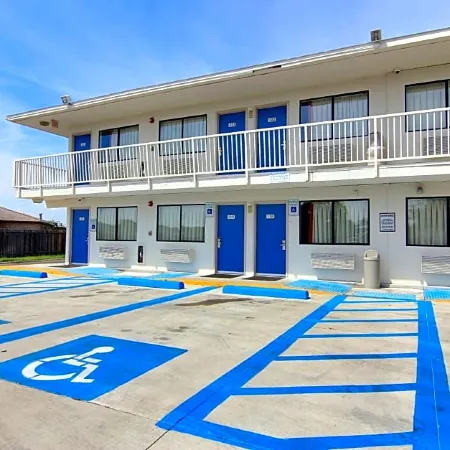 Motel 6 Corpus Christi, TX - Northwest