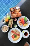 Zenmaya Oceanfront Phuket, Trademark Collection by Wyndham - Morgenmad