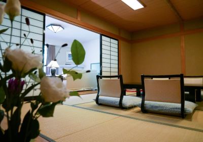 和風スーペリアルーム 扉温泉明神館の写真