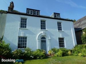 Beautiful 6-Bed House in Lynton North Devon