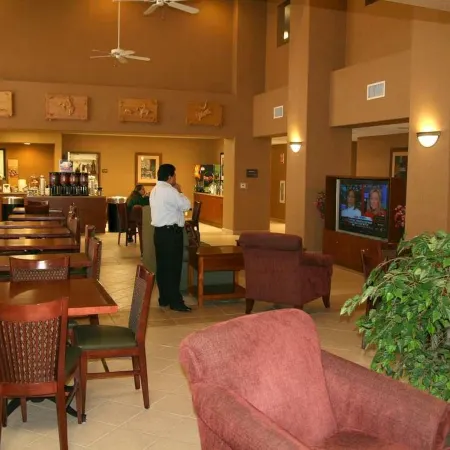 Hampton Inn & Suites Red Bluff