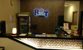 Rst Hotel