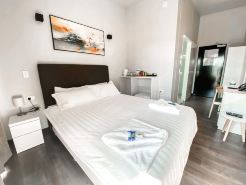 Midway Motel - Richmond