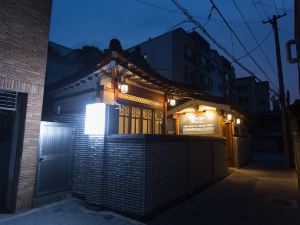 Hanok1957