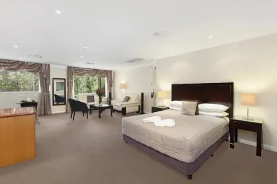 Checkers Resort فنادق في Mount Kuring-Gai