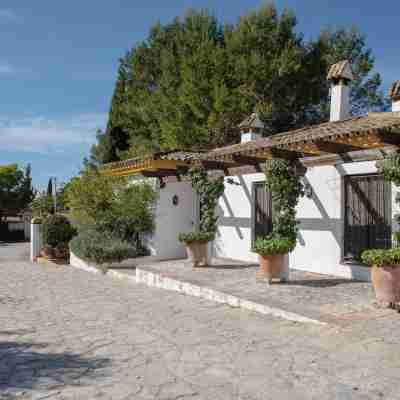 Hacienda El Rosalejo Hotel Exterior