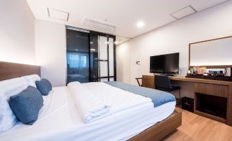 Silla Boutique Hotel Premium - Housity