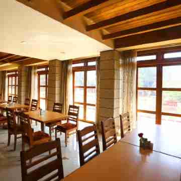 Kohinoor Highway Resort Dining/Meeting Rooms