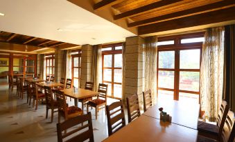 Kohinoor Highway Resort