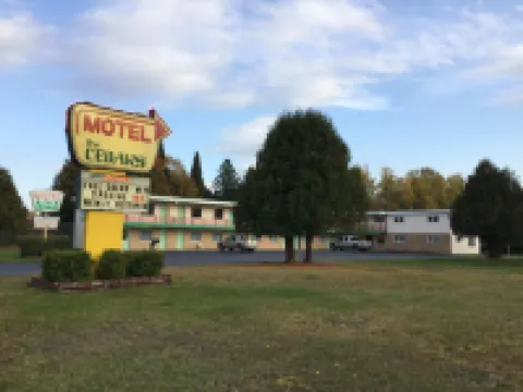 Cedars Motel