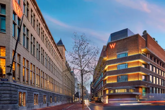 W アムステルダムの外観の様子