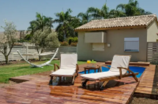 The White Cabins - Boutique Hotels in Moshav Ramot