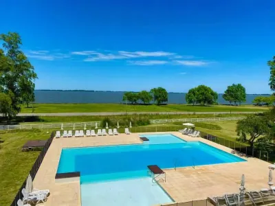 Howard Johnson Chascomus Hotels in Buenos Aires