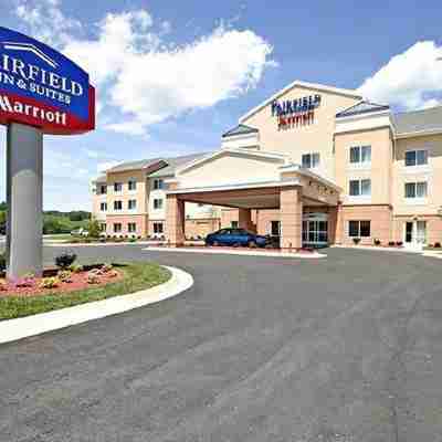 Fairfield Inn & Suites by Marriott  Albany Hotel Exterior