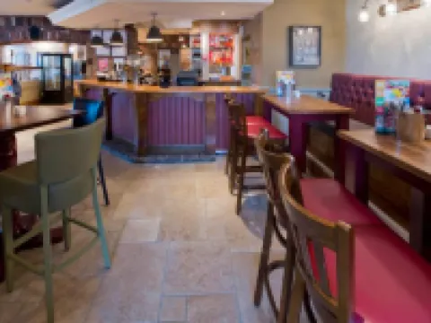 Premier Inn Elgin Hotels in Elgin