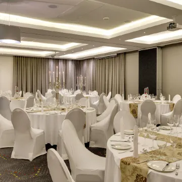 Protea Hotel Cape Town Tyger Valley Отели рядом с достопримечательностью «Торговый центр N1 City»